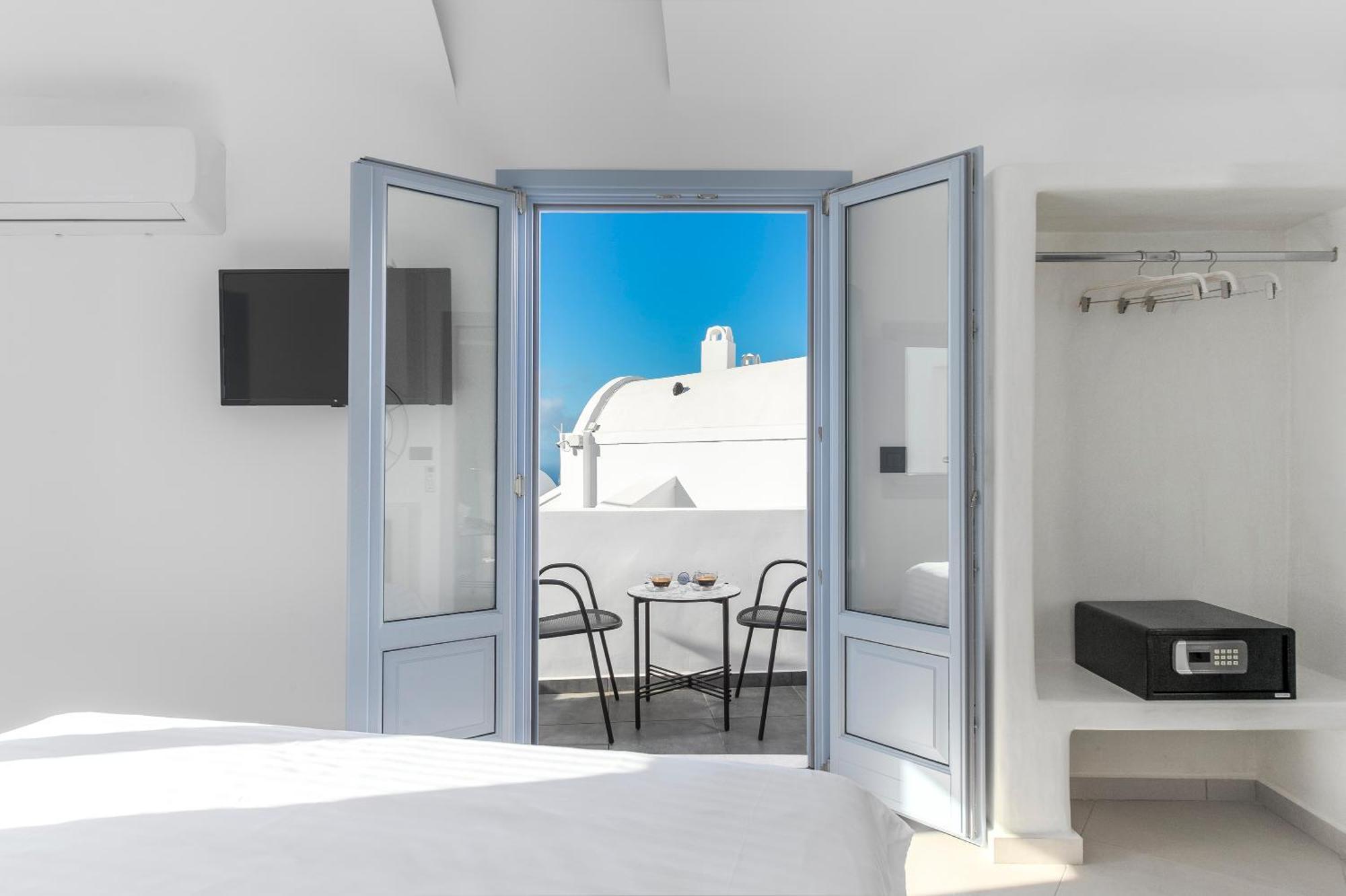 Sole D'Oro Luxury Suites Oía Quarto foto