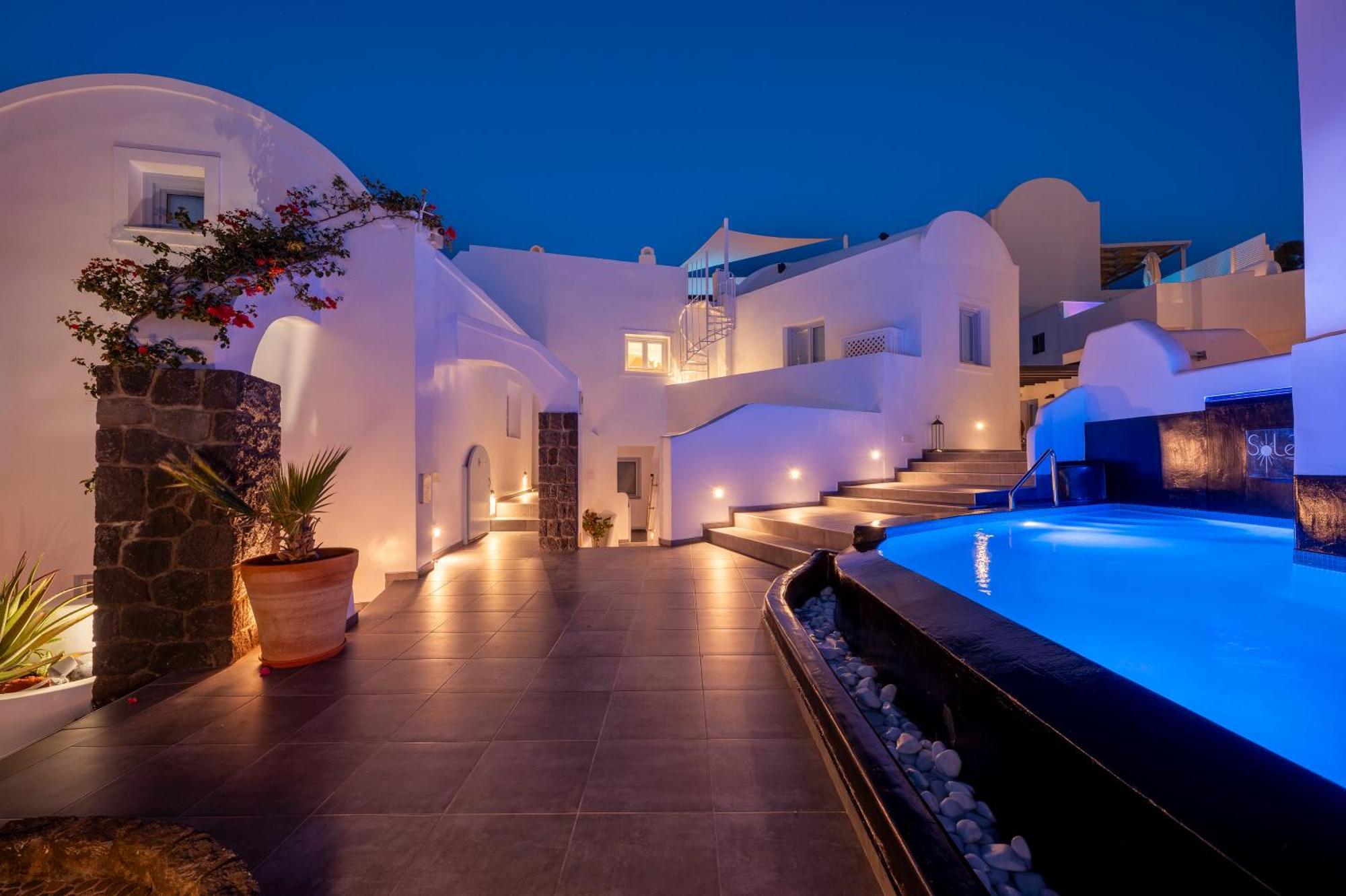 Sole D'Oro Luxury Suites Oía Exterior foto